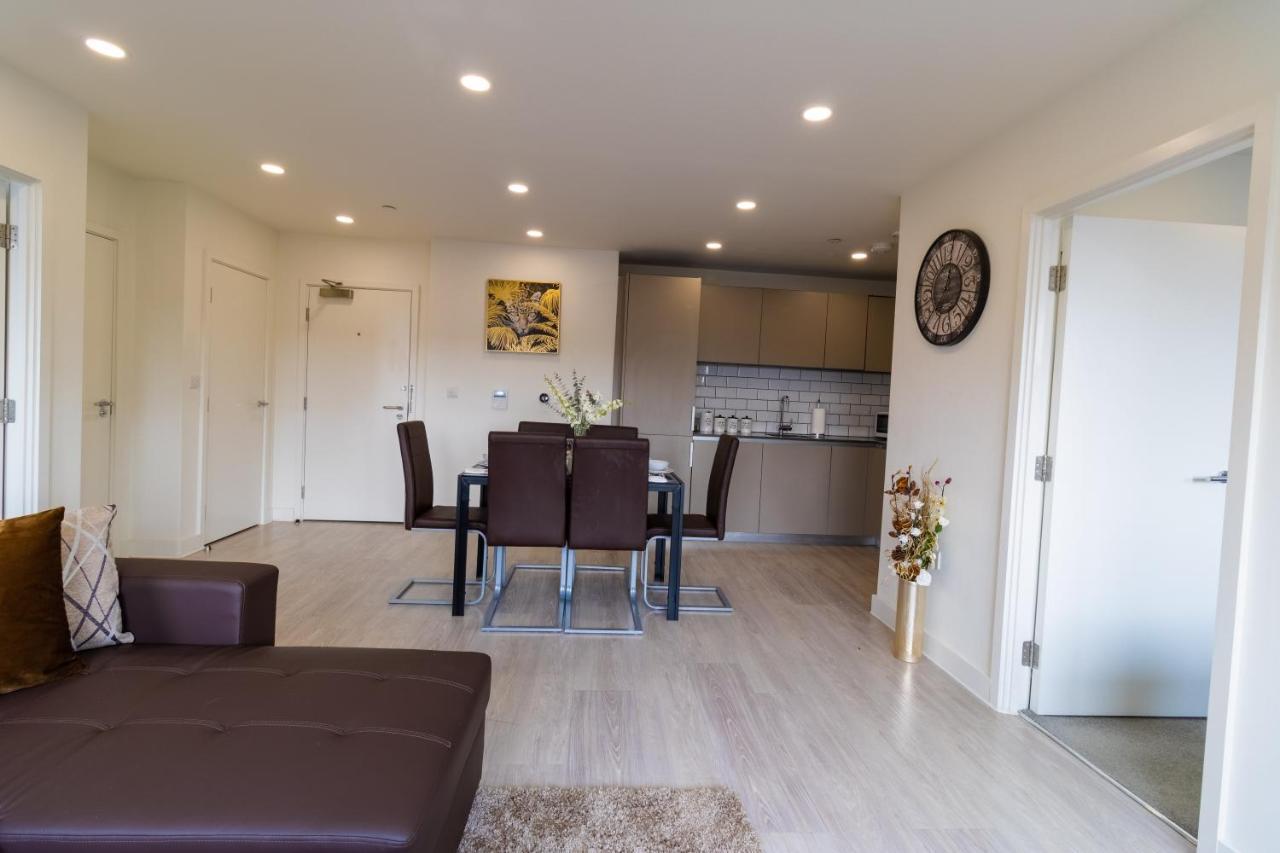 Virexxa Bedford Centre - Executive Suite - 2Bed Flat With Free Parking & Gym Kültér fotó