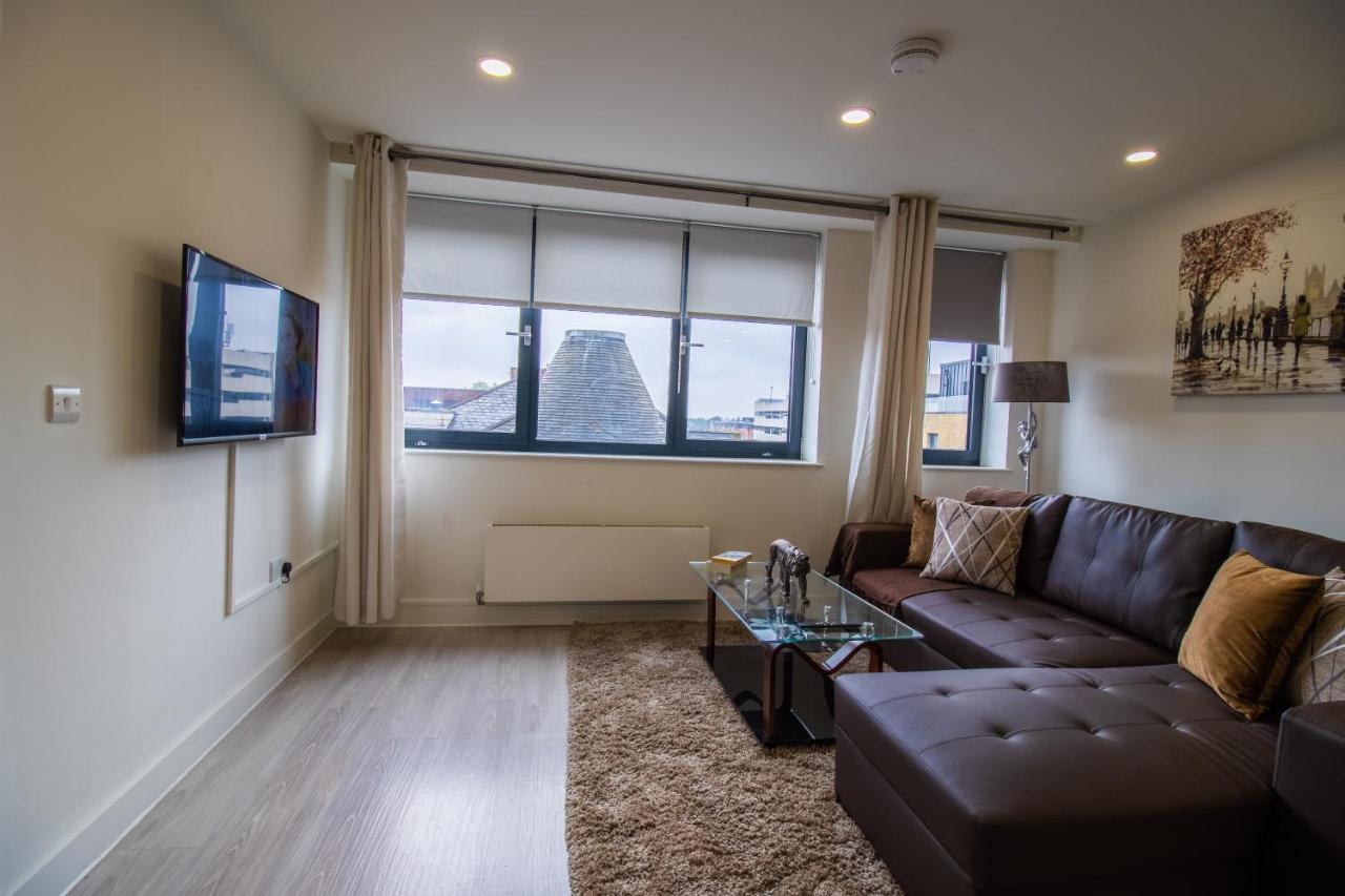Virexxa Bedford Centre - Executive Suite - 2Bed Flat With Free Parking & Gym Kültér fotó