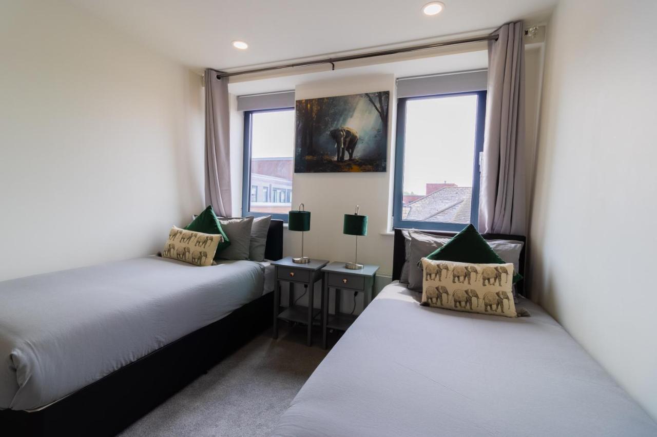 Virexxa Bedford Centre - Executive Suite - 2Bed Flat With Free Parking & Gym Kültér fotó