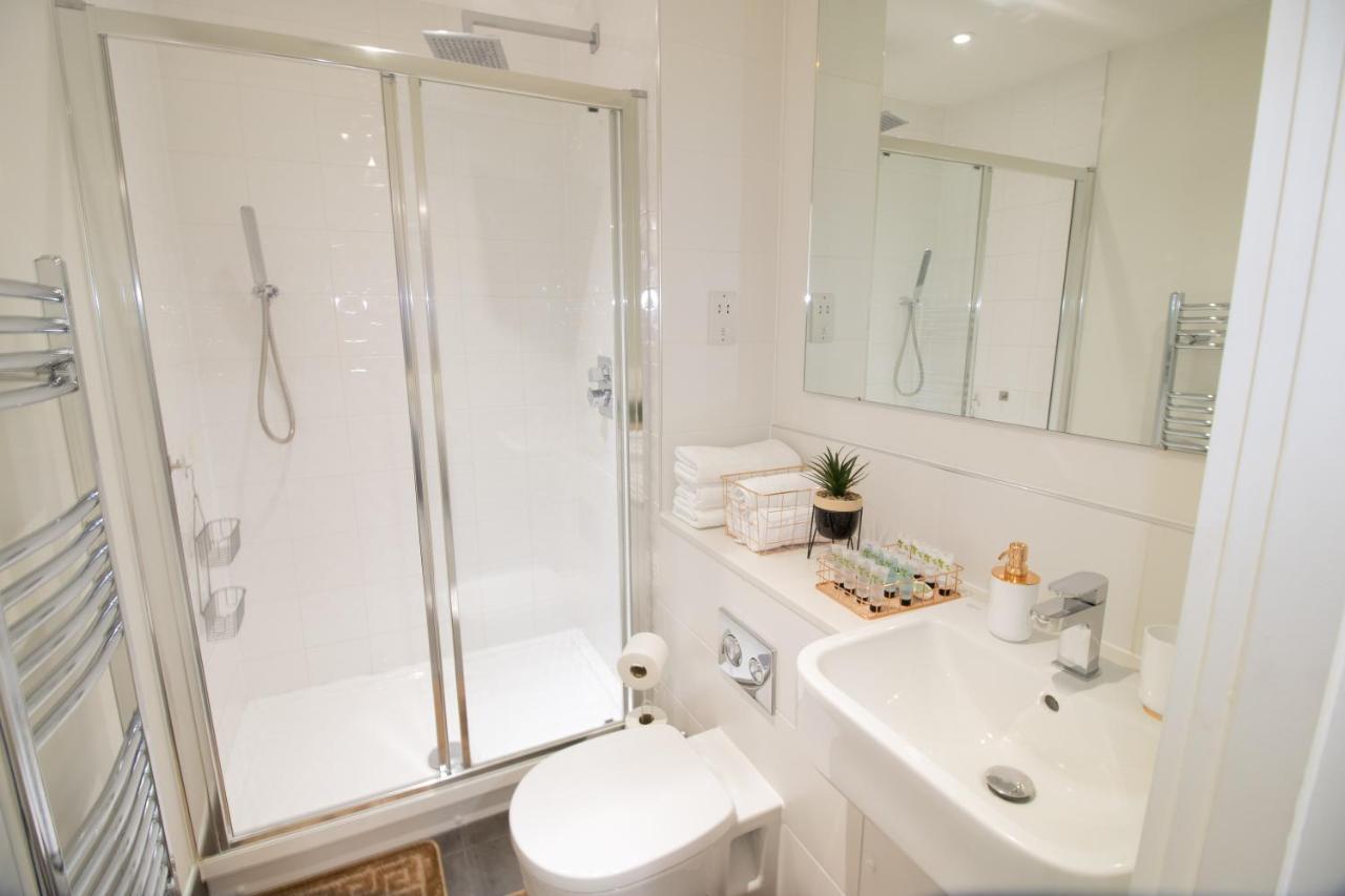 Virexxa Bedford Centre - Executive Suite - 2Bed Flat With Free Parking & Gym Kültér fotó