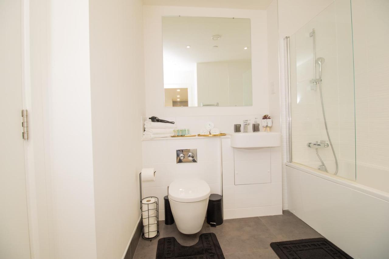 Virexxa Bedford Centre - Executive Suite - 2Bed Flat With Free Parking & Gym Kültér fotó