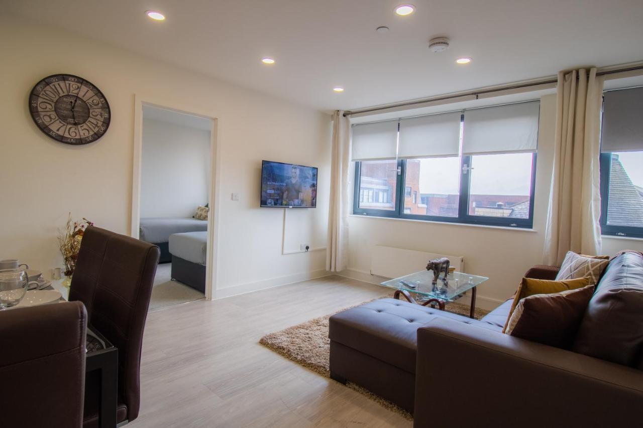 Virexxa Bedford Centre - Executive Suite - 2Bed Flat With Free Parking & Gym Kültér fotó